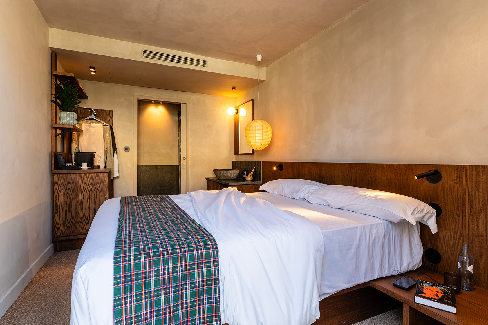 Photo gallery of chic&basic Tokyo Hoose hotel